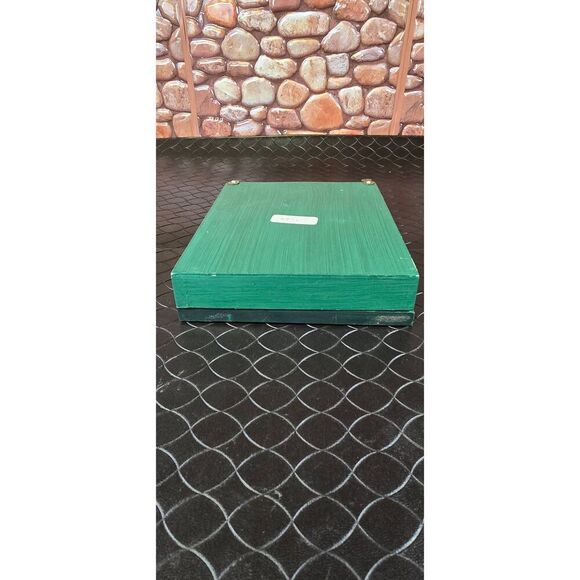 R.J. Morgan's Fine Cigars and Tobaccos Wooden Keyholder Box - Picture 9 of 12